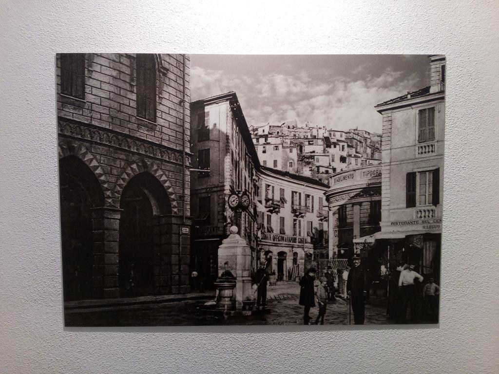 6 in centro guest house Sanremo Esterno foto