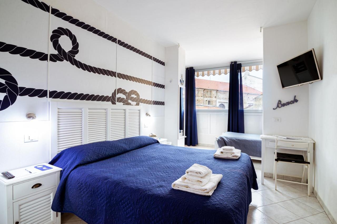6 in centro guest house Sanremo Esterno foto