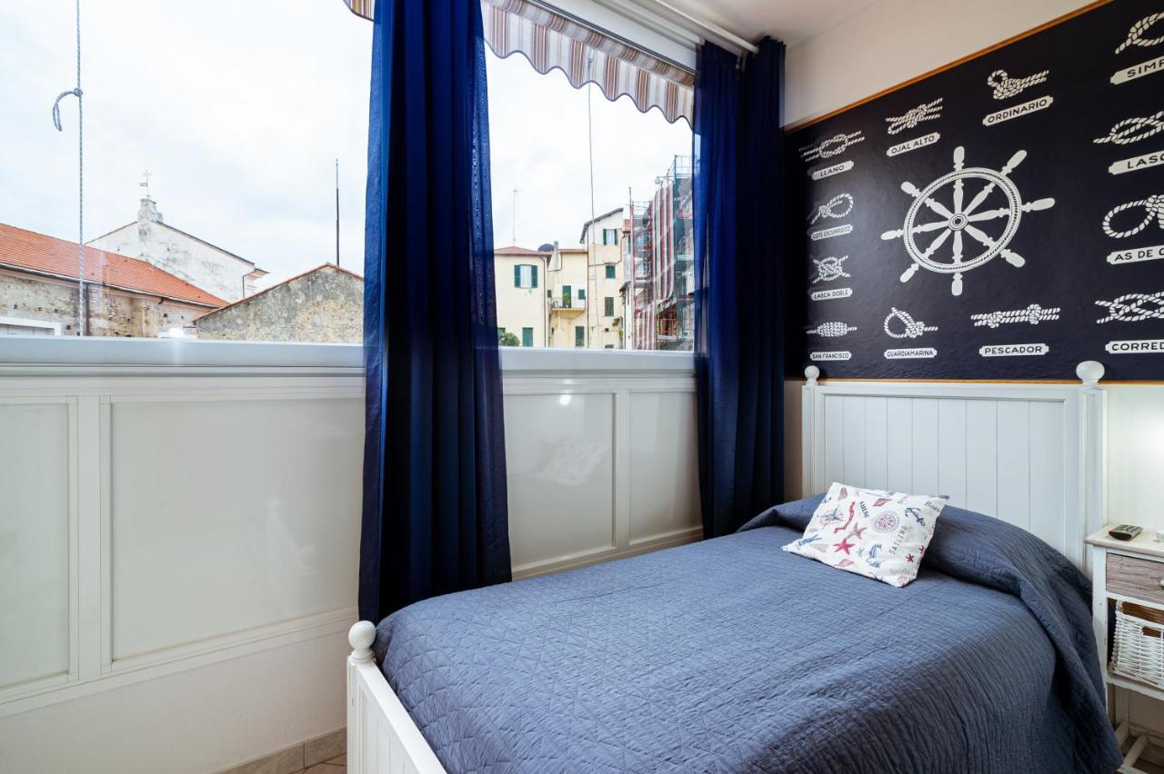 6 in centro guest house Sanremo Esterno foto